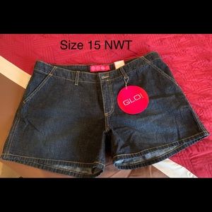GLO Jean shorts